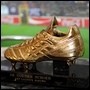 Suarez to win the Golden Shoe