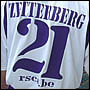 Zetterberg sells shirt