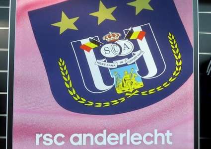 Anderlecht Online - Vergoote fluit RSC Anderlecht - Oud-Heverlee