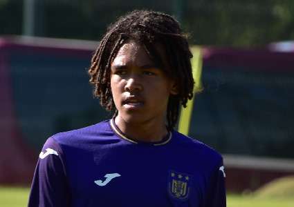 U15 RSC ANDERLECHT VS REAL MADRID FC Anderlecht players celebrate the goal  of Nunzio Engwanda